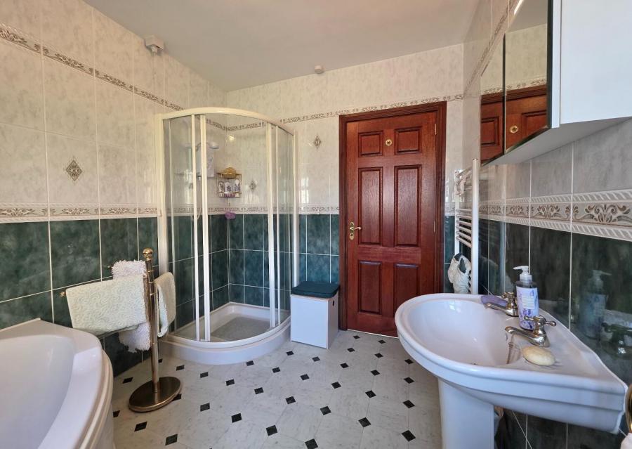 43 Beechcroft