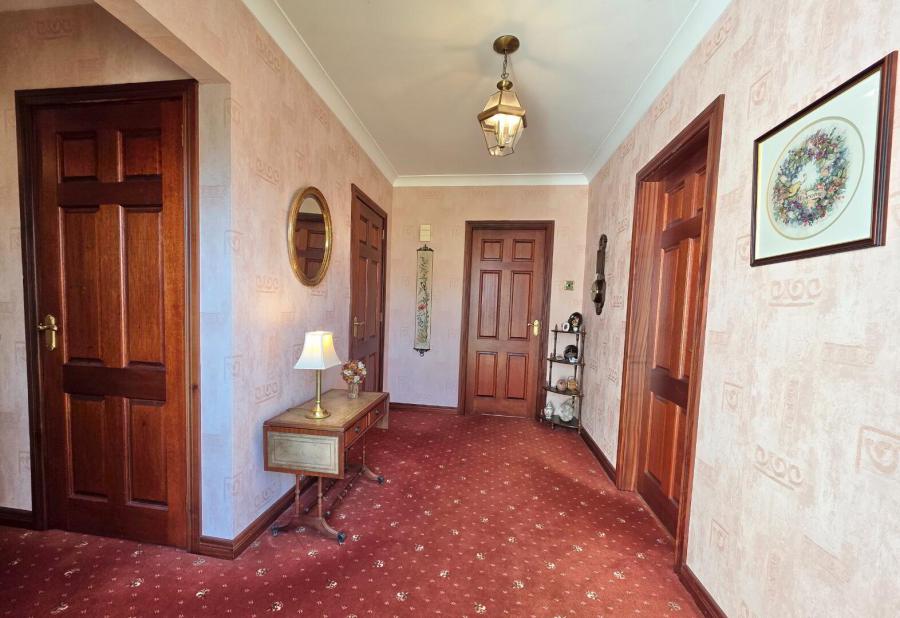 43 Beechcroft