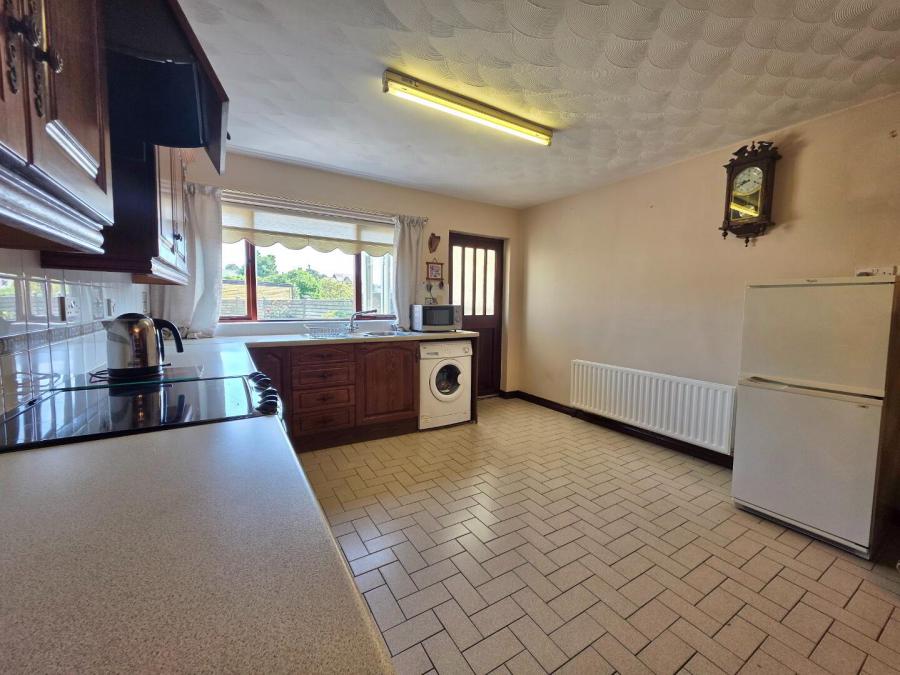 27 Leyland Road