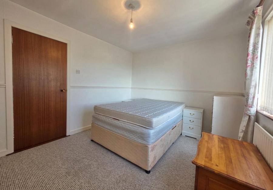 27 Leyland Road