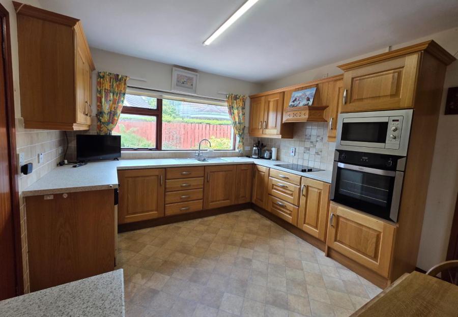 Braemar, 3 Ishlan Court