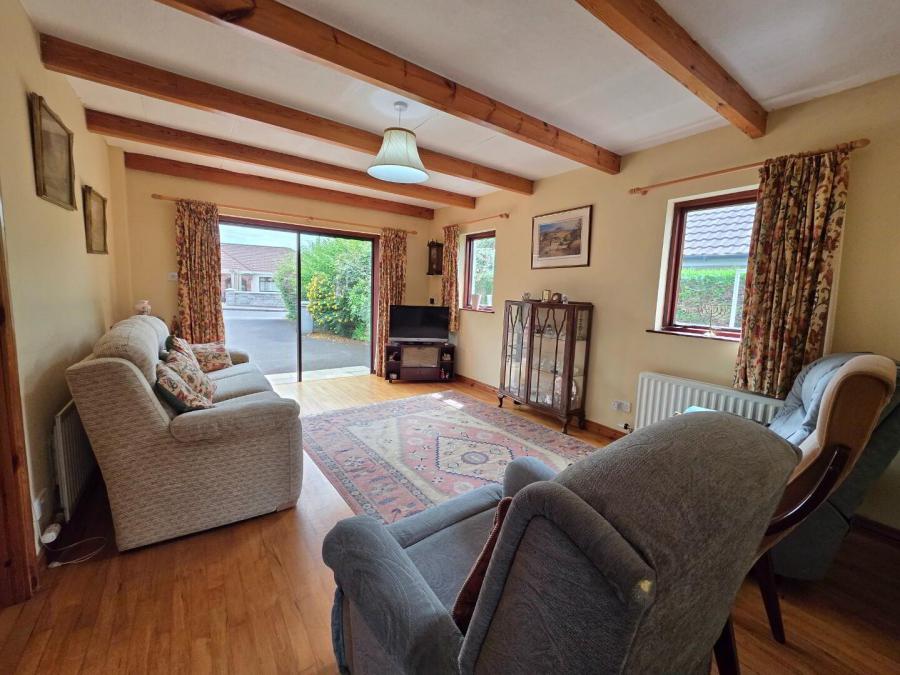 Braemar, 3 Ishlan Court