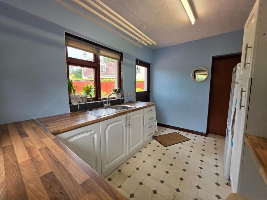 Braemar, 3 Ishlan Court