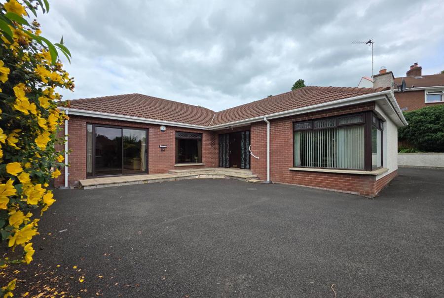 Braemar, 3 Ishlan Court