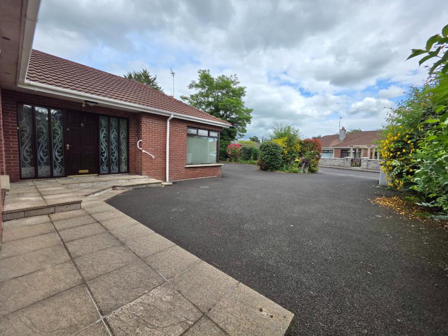 Braemar, 3 Ishlan Court