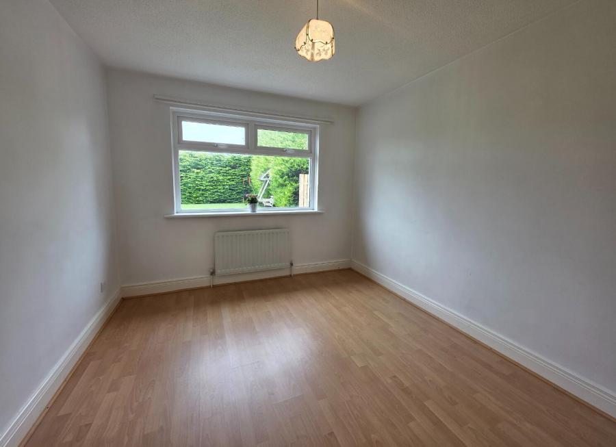 10 Caman Crescent