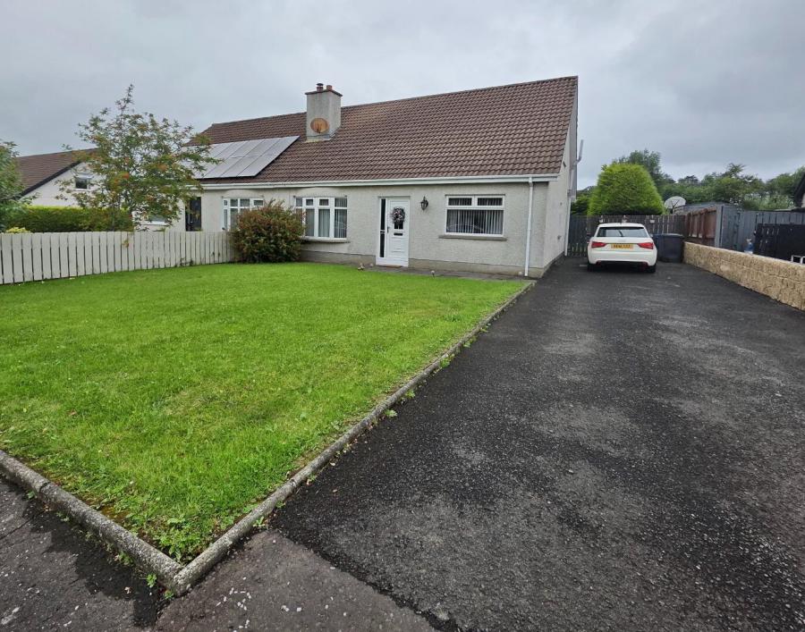 10 Caman Crescent