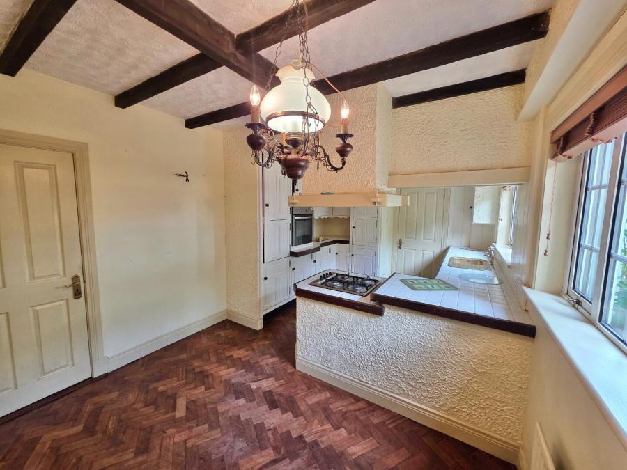 37 Crevolea Road