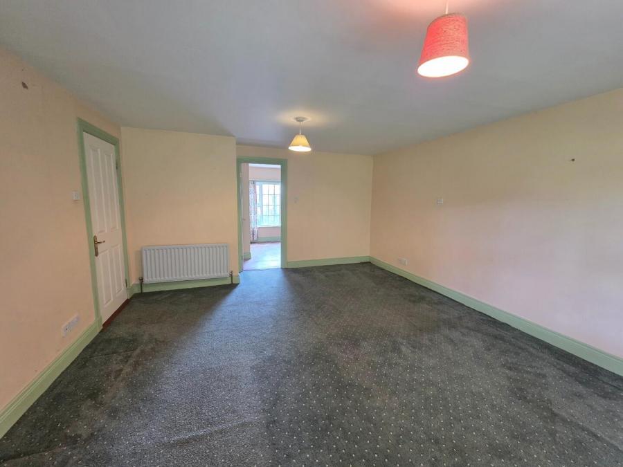 37 Crevolea Road