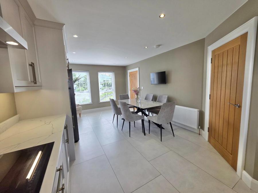 28 The Paddocks