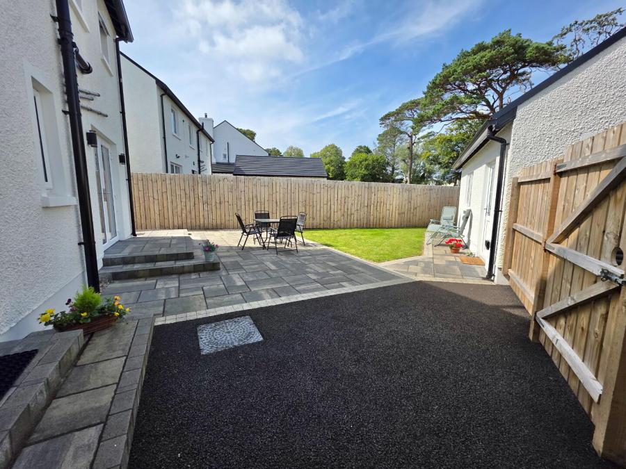 28 The Paddocks