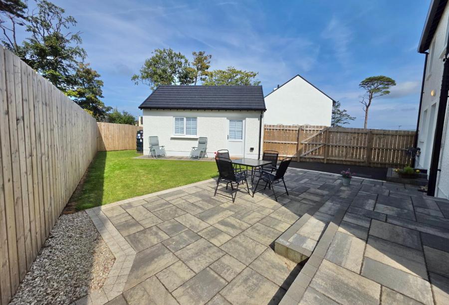 28 The Paddocks