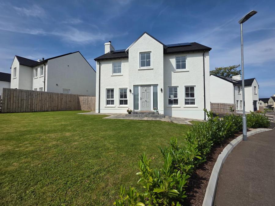 28 The Paddocks