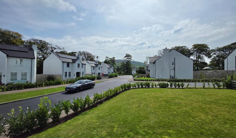 28 The Paddocks