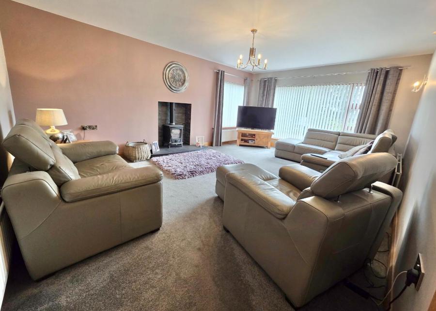 'Mullaghdubh', 54 Ballykenver Road