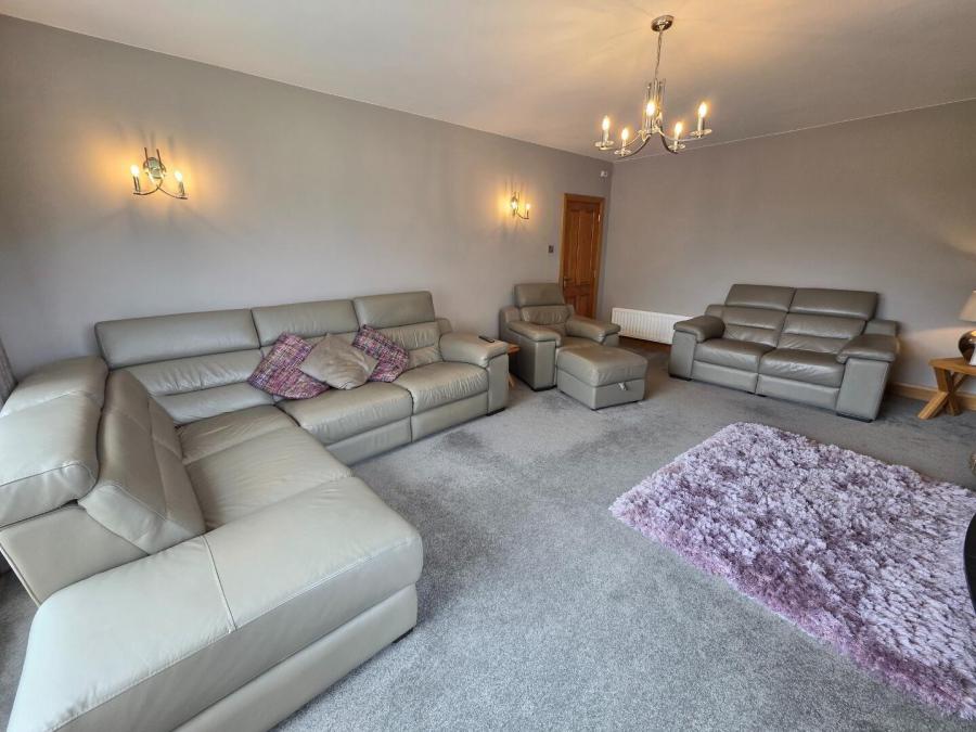 'Mullaghdubh', 54 Ballykenver Road