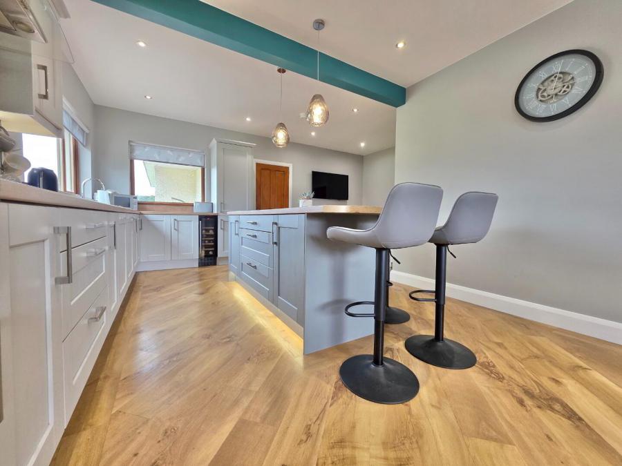 'Mullaghdubh', 54 Ballykenver Road
