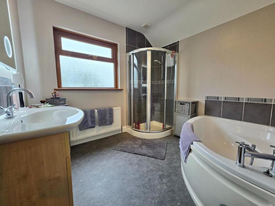 'Mullaghdubh', 54 Ballykenver Road 'Mullaghdubh', 54 Ballykenver Road