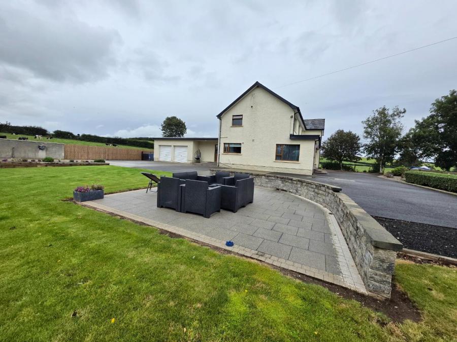 'Mullaghdubh', 54 Ballykenver Road