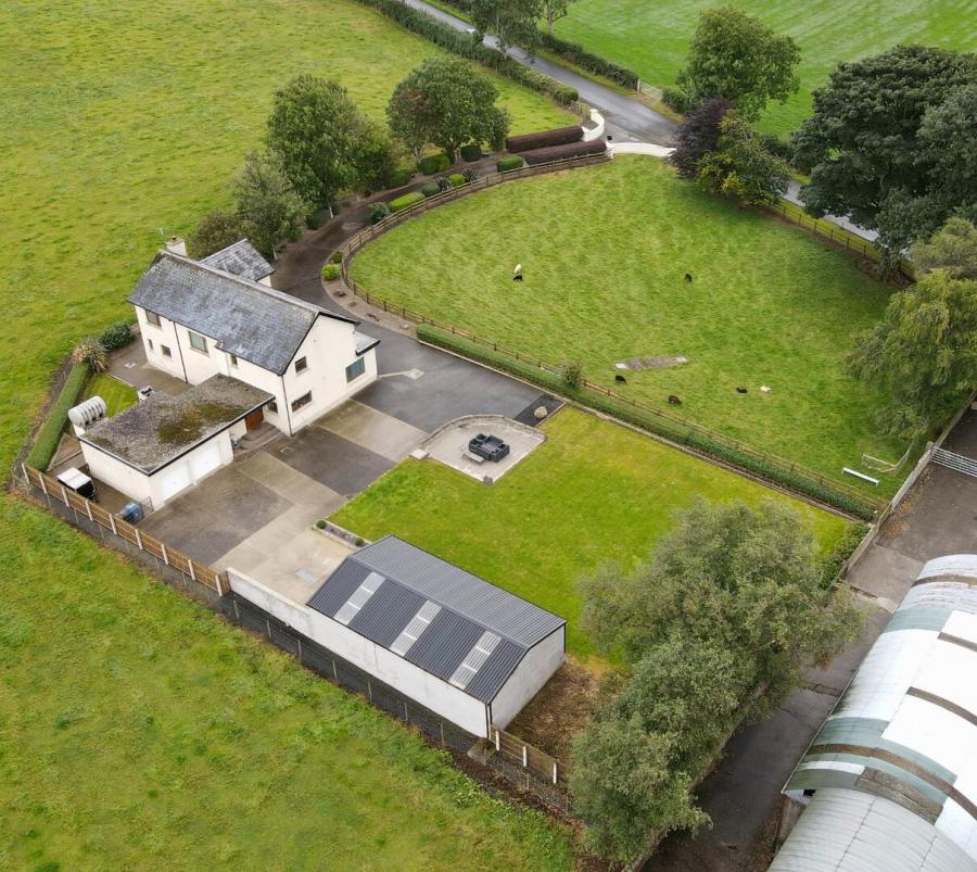 'Mullaghdubh', 54 Ballykenver Road