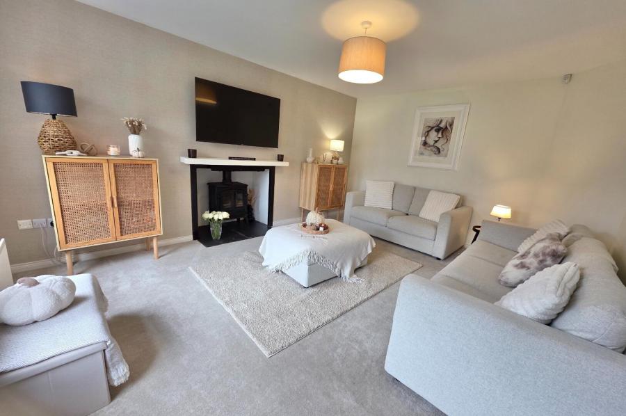 25 Bann Meadows