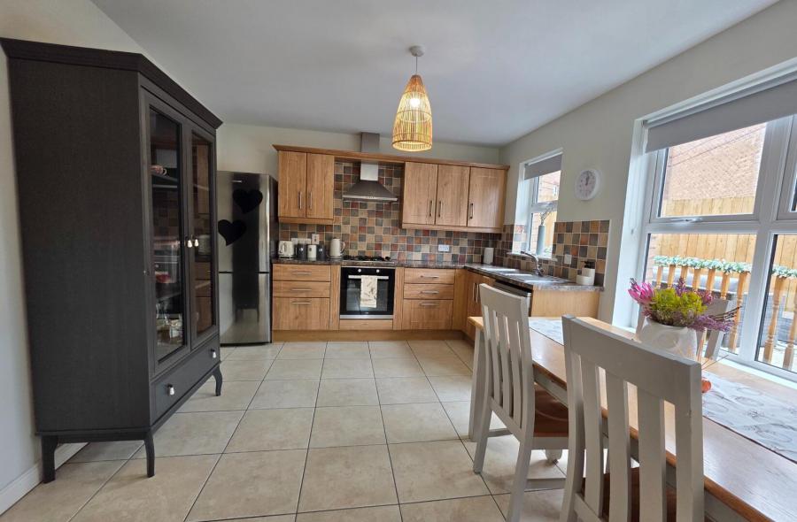25 Bann Meadows