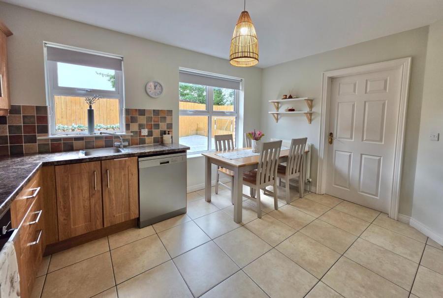 25 Bann Meadows