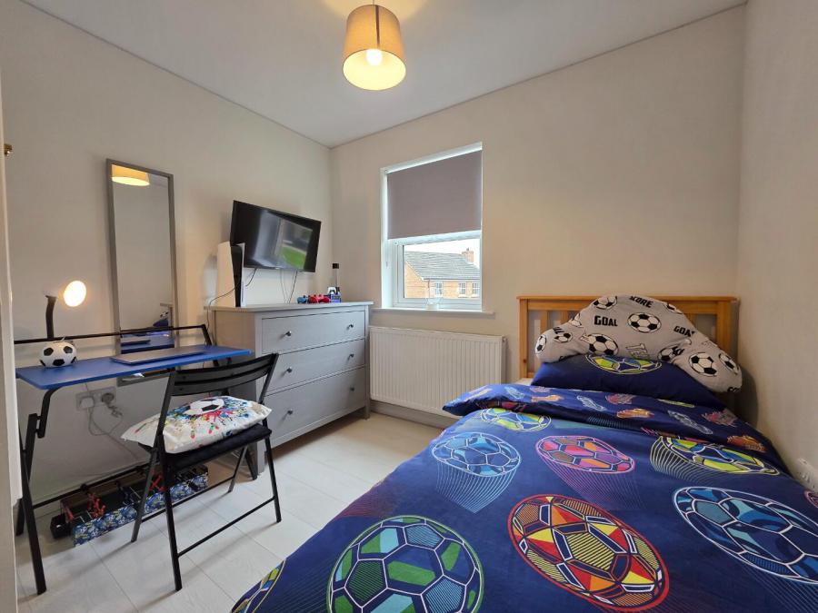 25 Bann Meadows