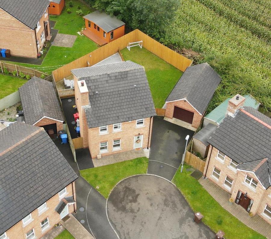25 Bann Meadows 25 Bann Meadows