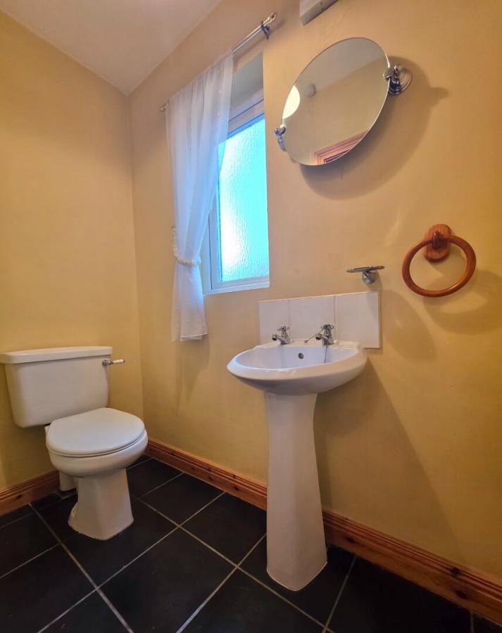 7 Knock Eden Close