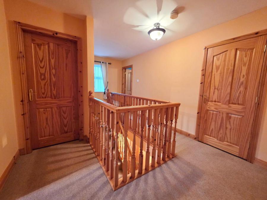 7 Knock Eden Close