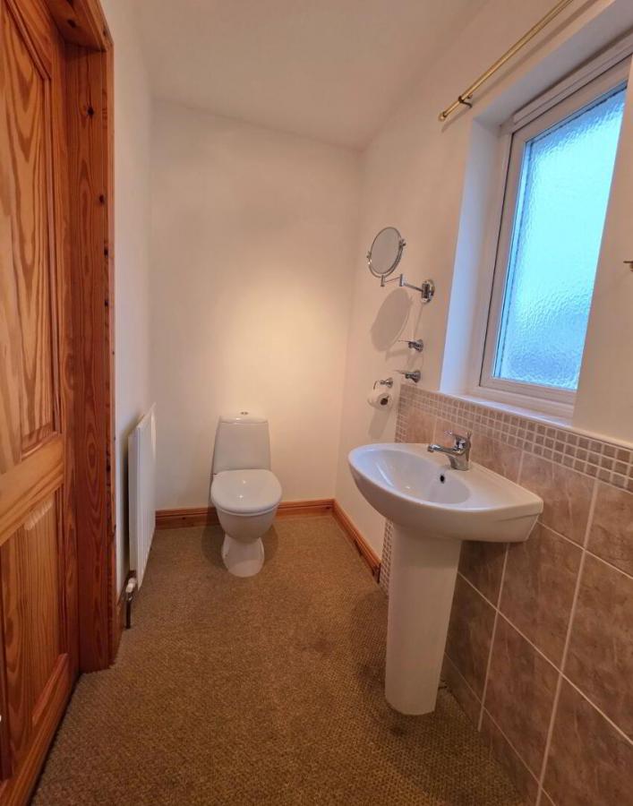 7 Knock Eden Close