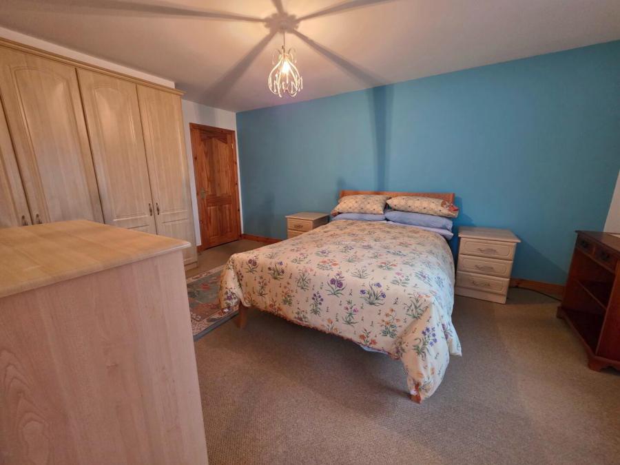 7 Knock Eden Close