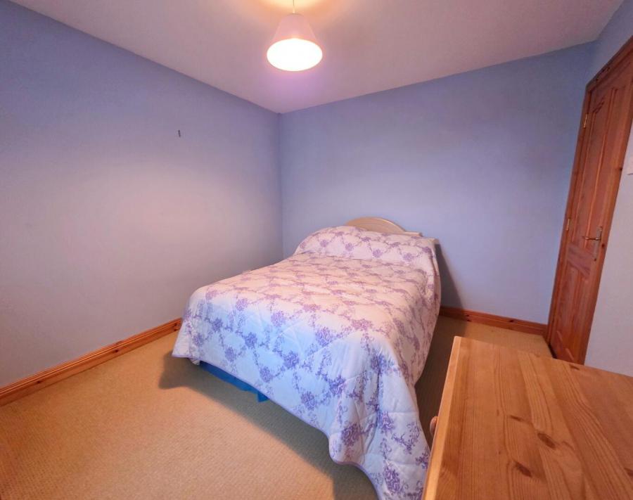 7 Knock Eden Close