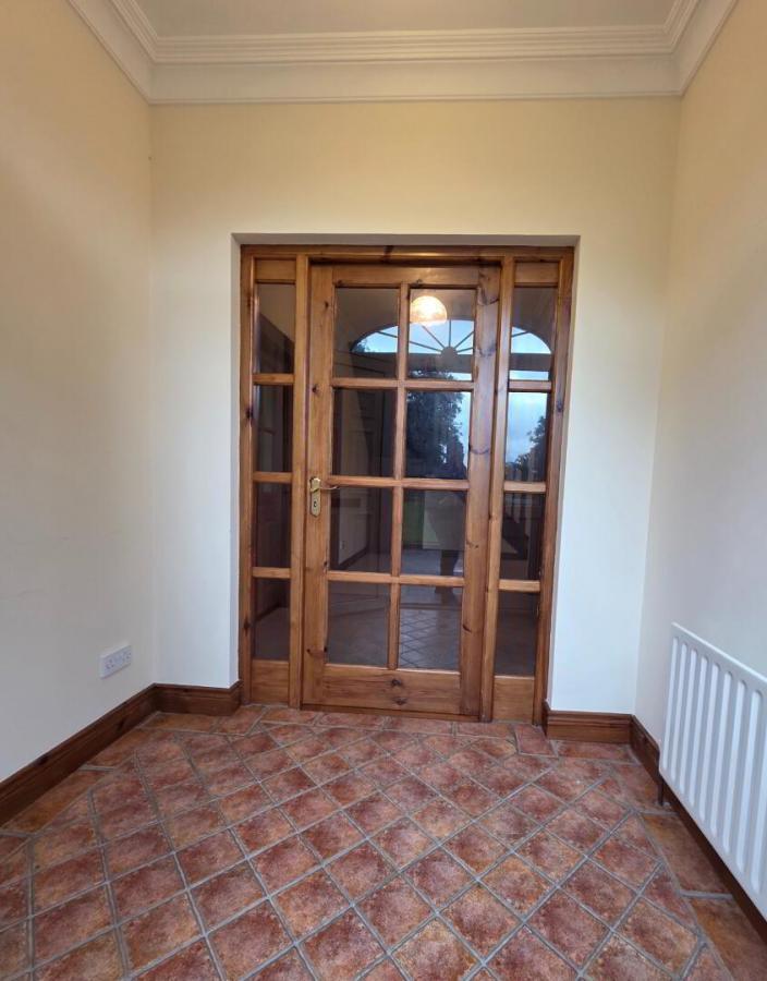 'Blackthorn Cottage', 52 Vow Road