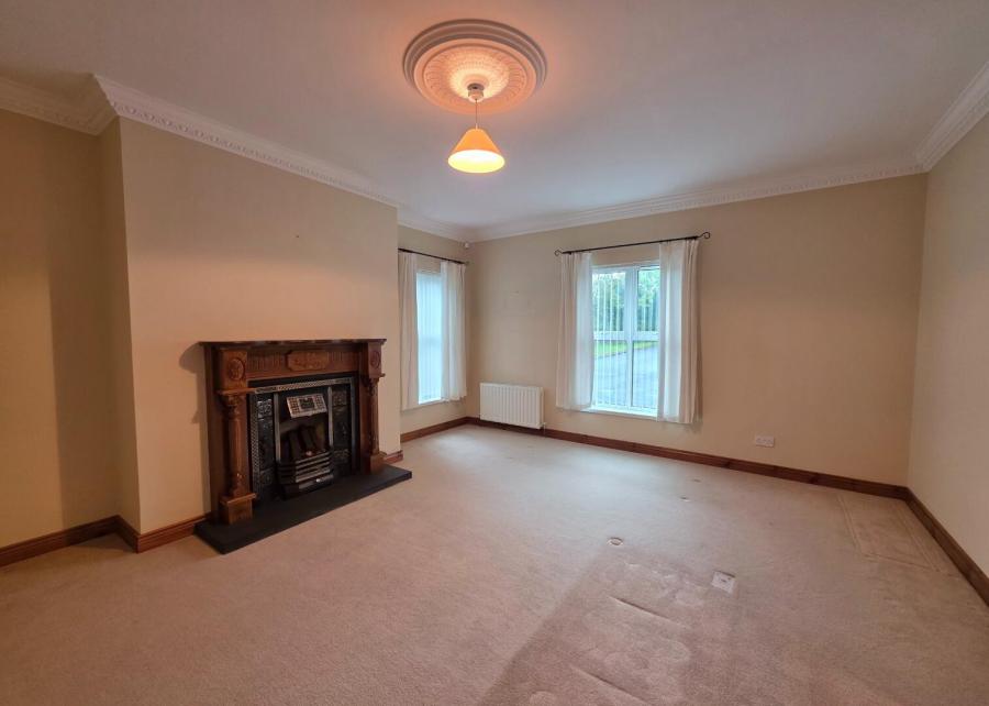'Blackthorn Cottage', 52 Vow Road