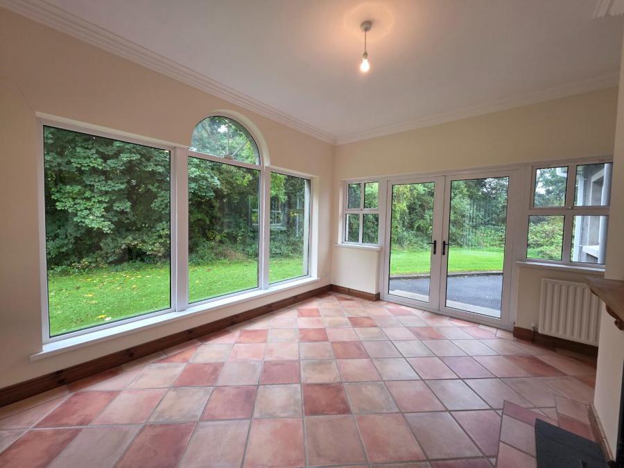 'Blackthorn Cottage', 52 Vow Road