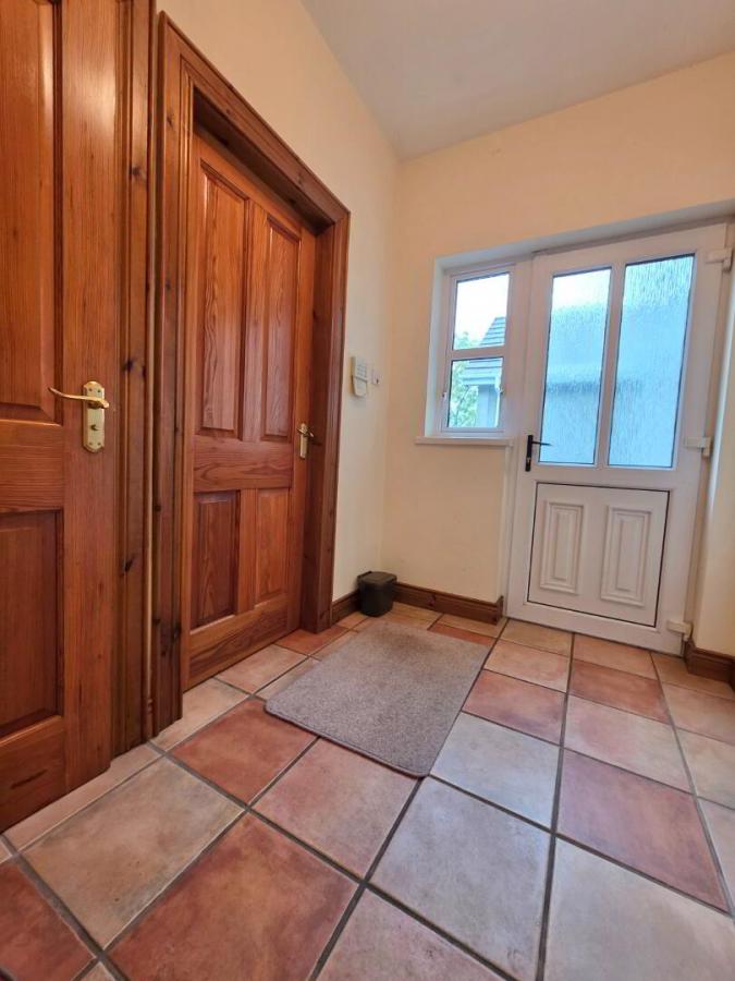 'Blackthorn Cottage', 52 Vow Road