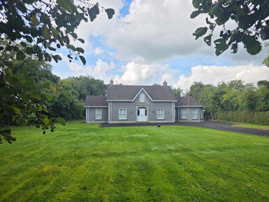 'Blackthorn Cottage', 52 Vow Road