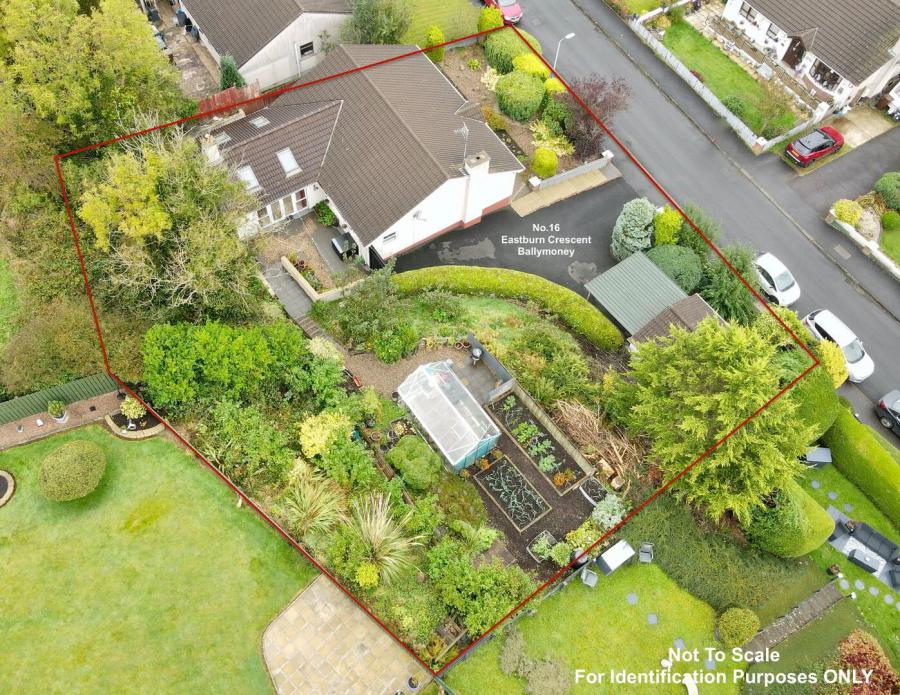 16 Eastburn Crescent