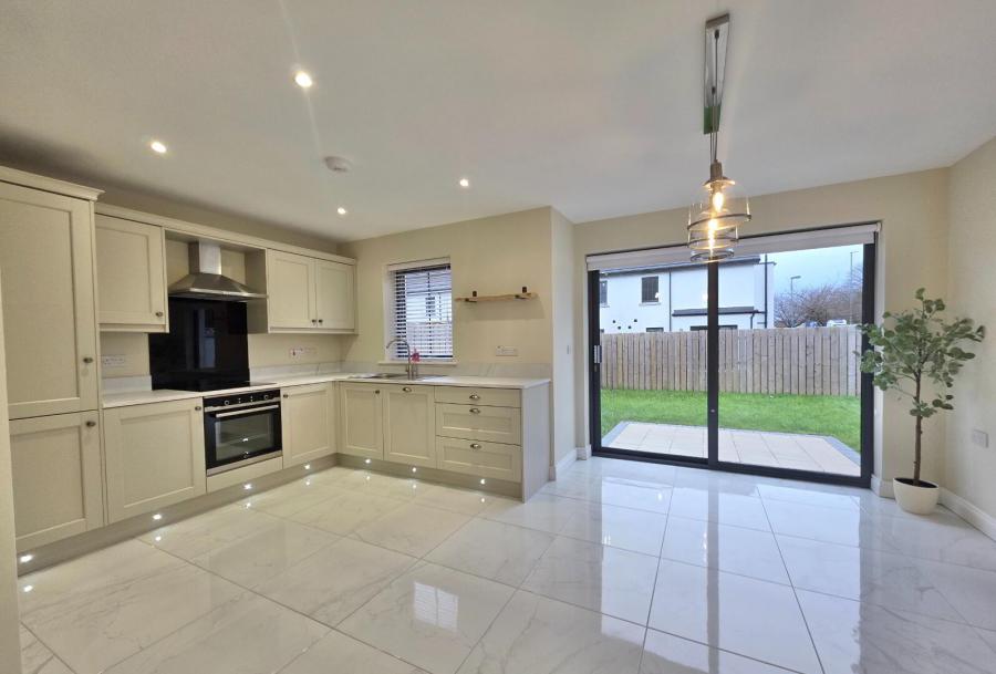 8 Old Creamery Court