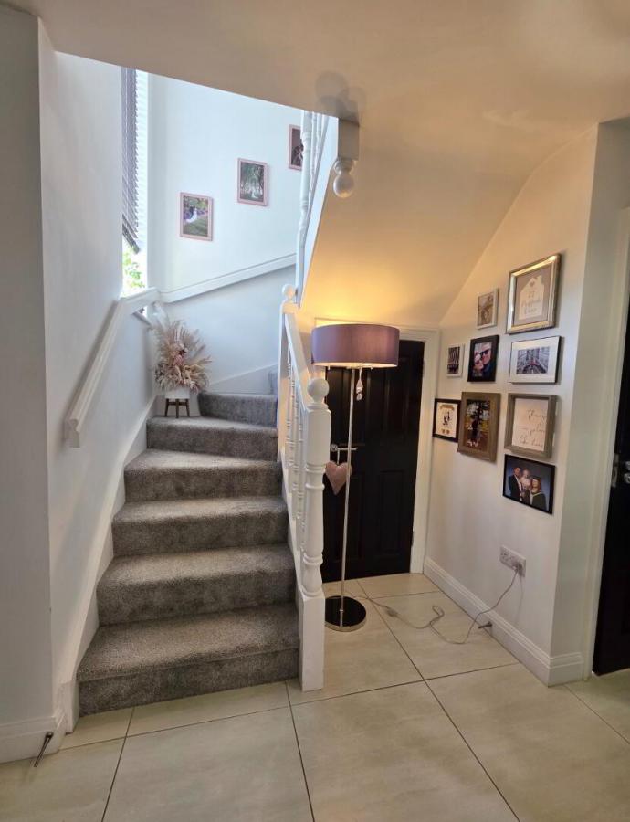 21 Paddock Lane