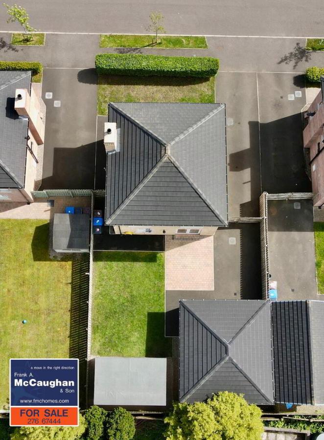 21 Paddock Lane