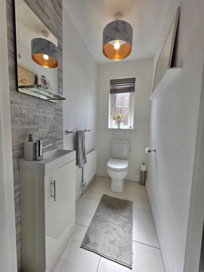 21 Paddock Lane