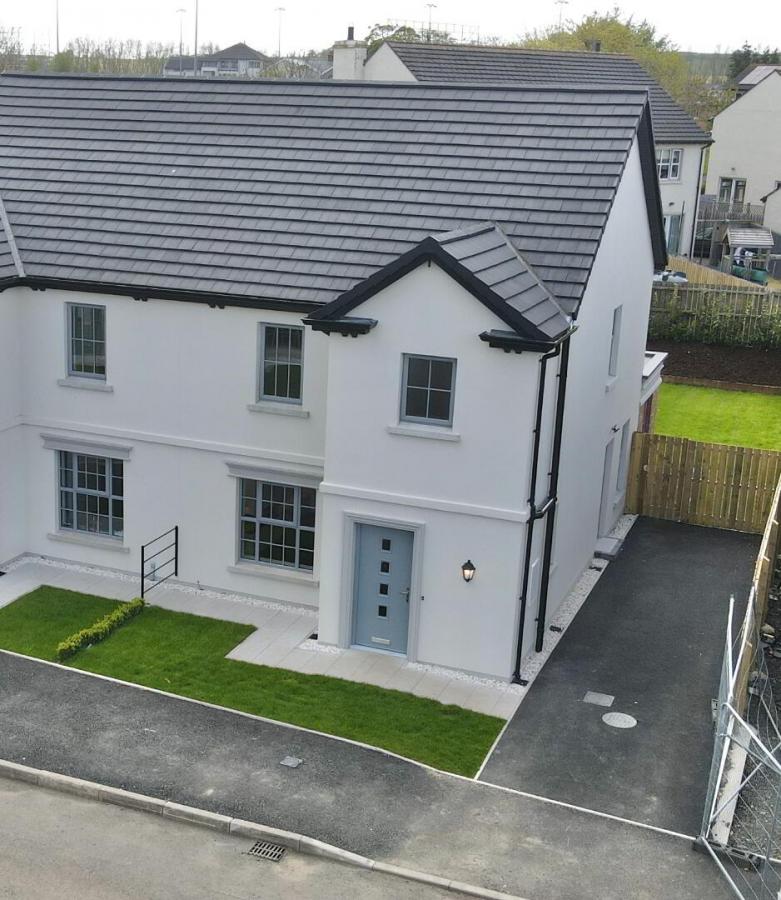 3 Benmore Gate