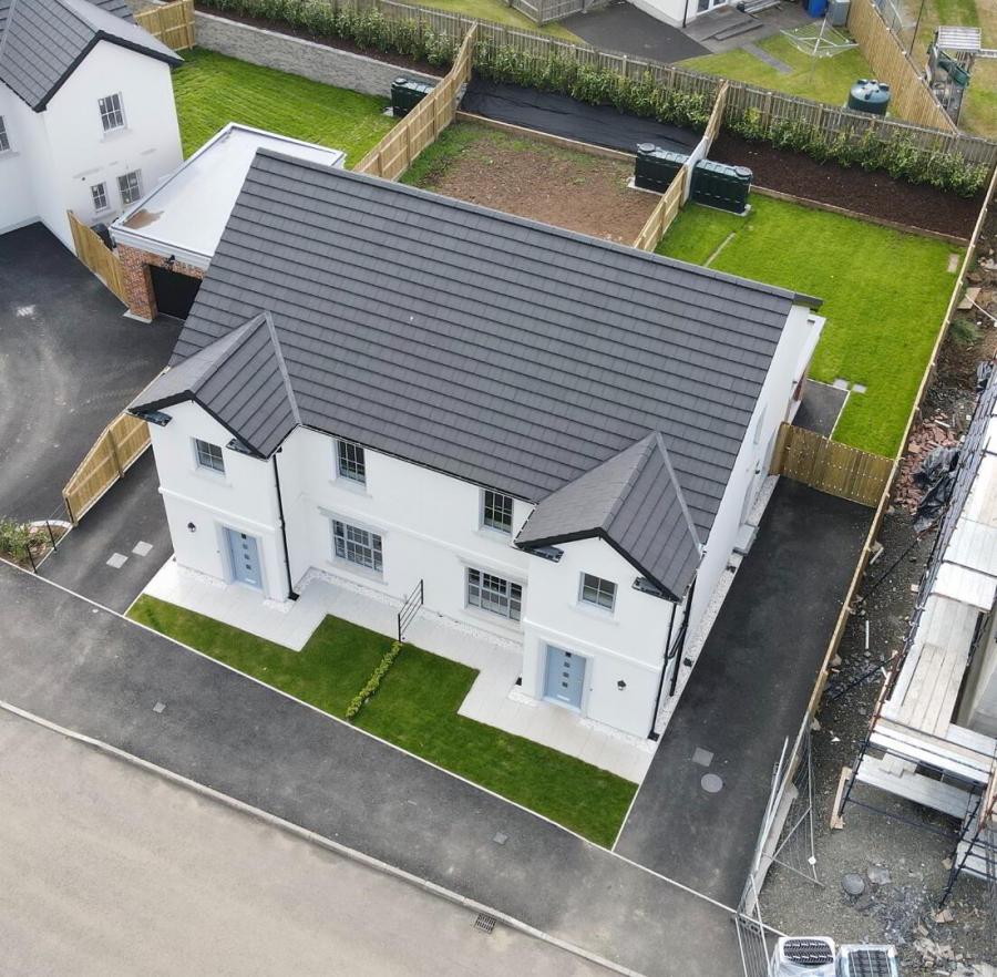 3 Benmore Gate