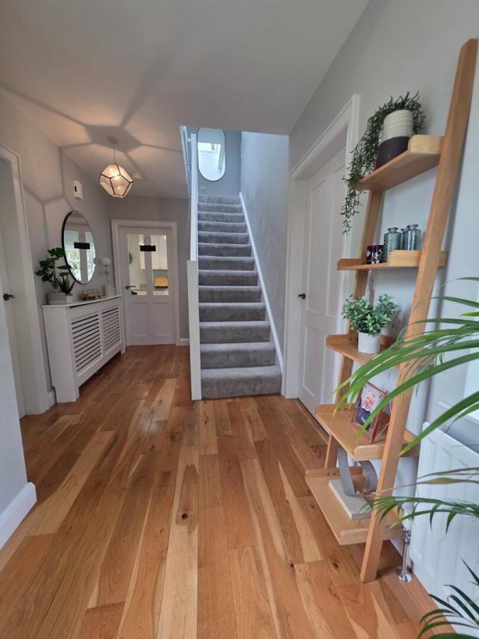 10 Novally Road
