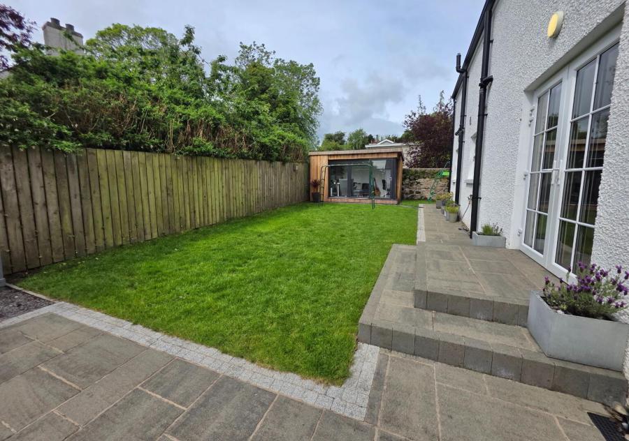 10 Novally Road