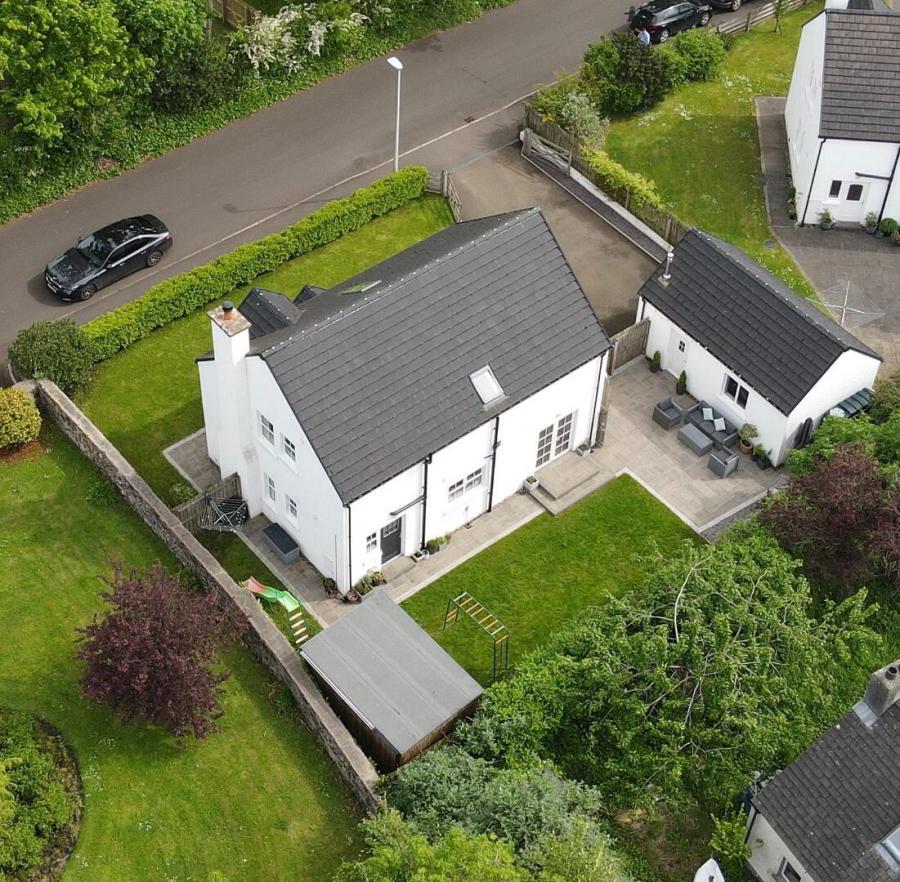 10 Novally Road