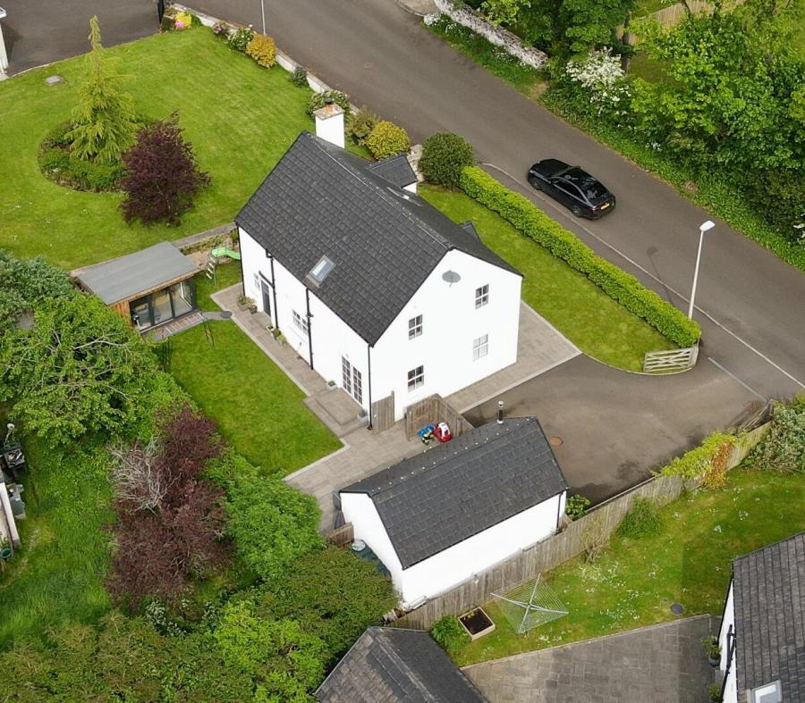 10 Novally Road